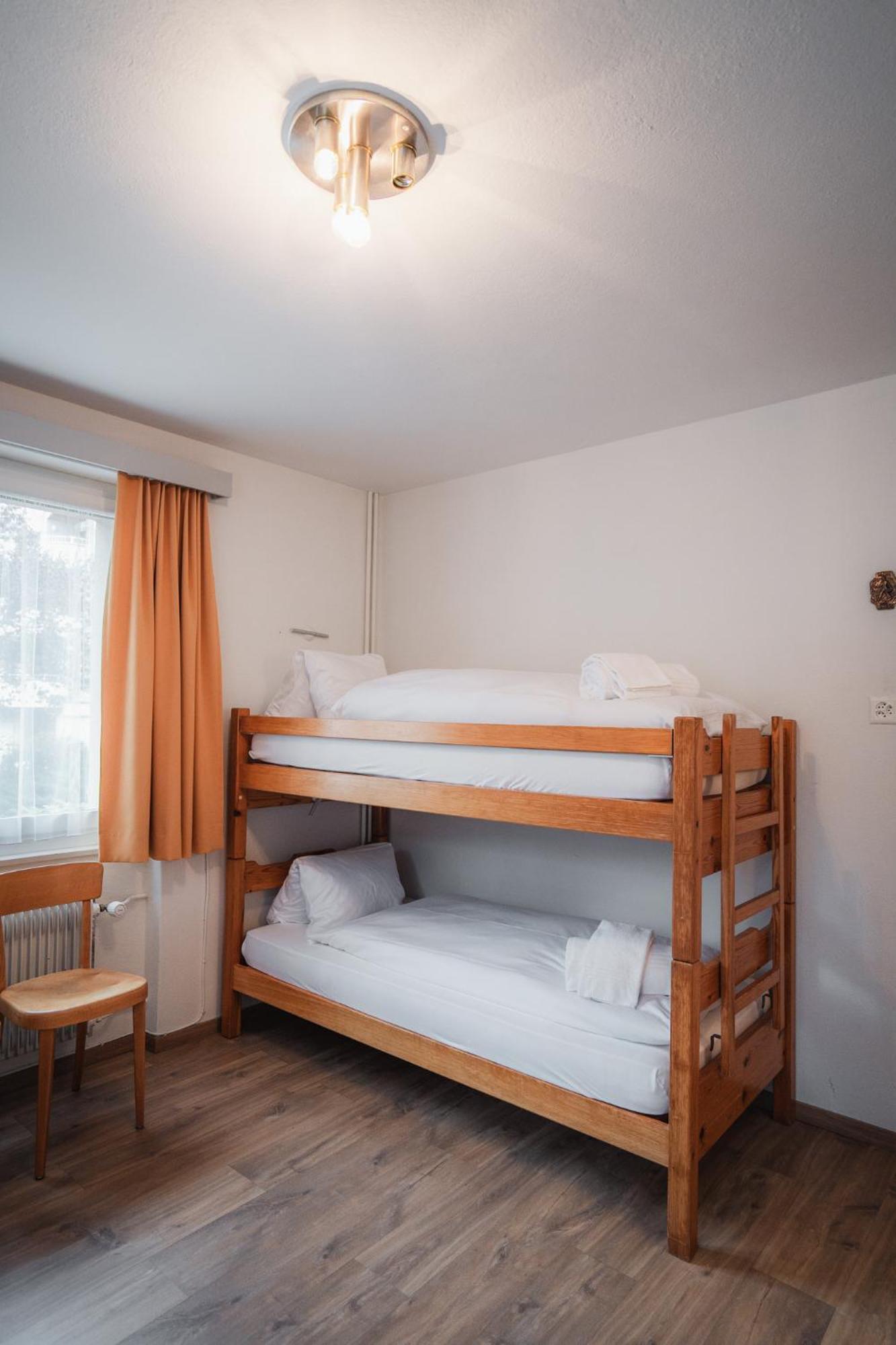 Hotel Haus Schoenstatt Contactless-Check-In Brig Exteriör bild